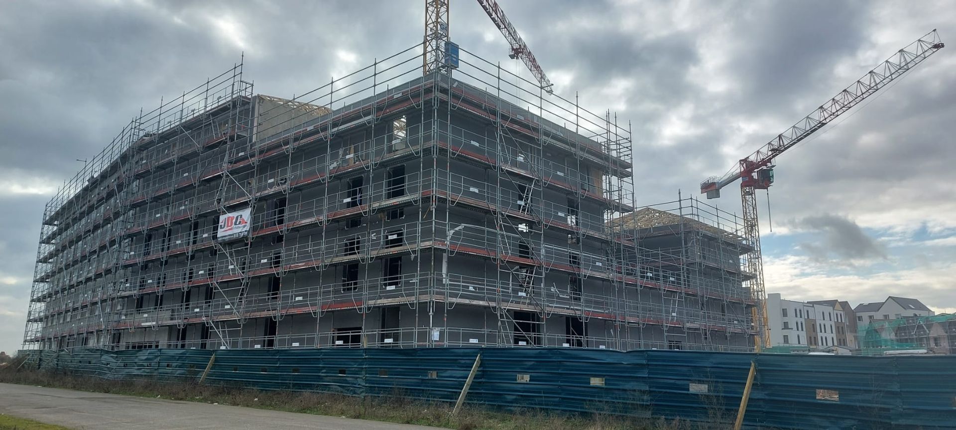 Grand échafaudage de façade