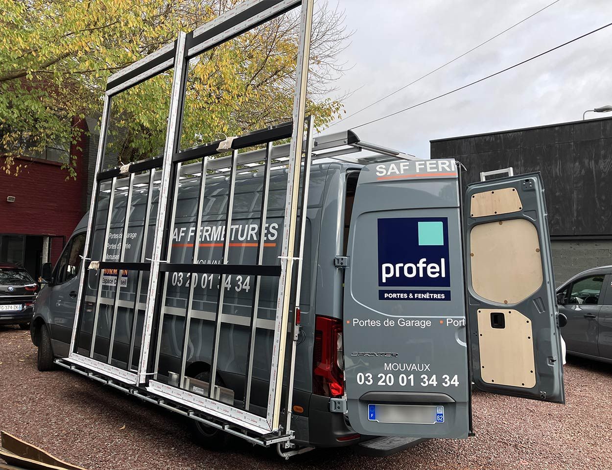 Utilitaire de la société SAF Fermeture s