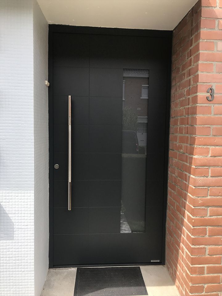 Porte d'entrée en acier