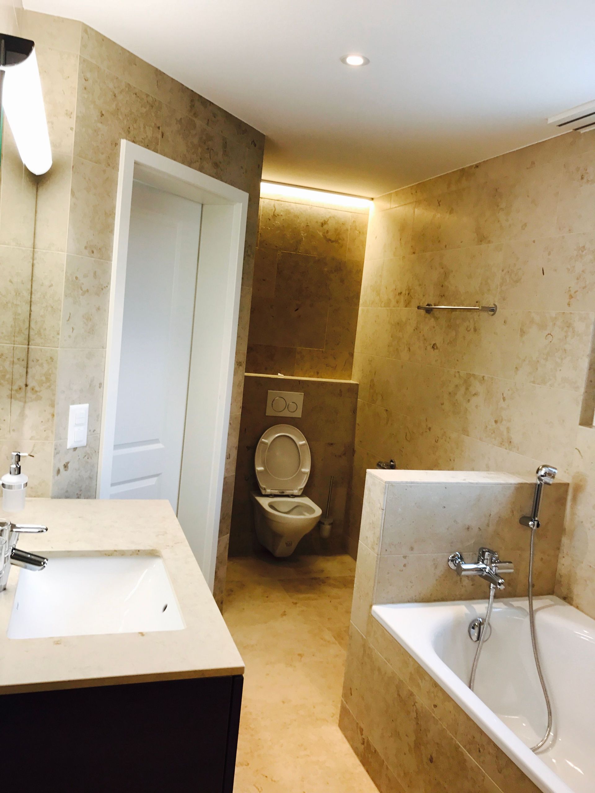 Umzugsreinigung - Petraroia Reinigungsunternehmen