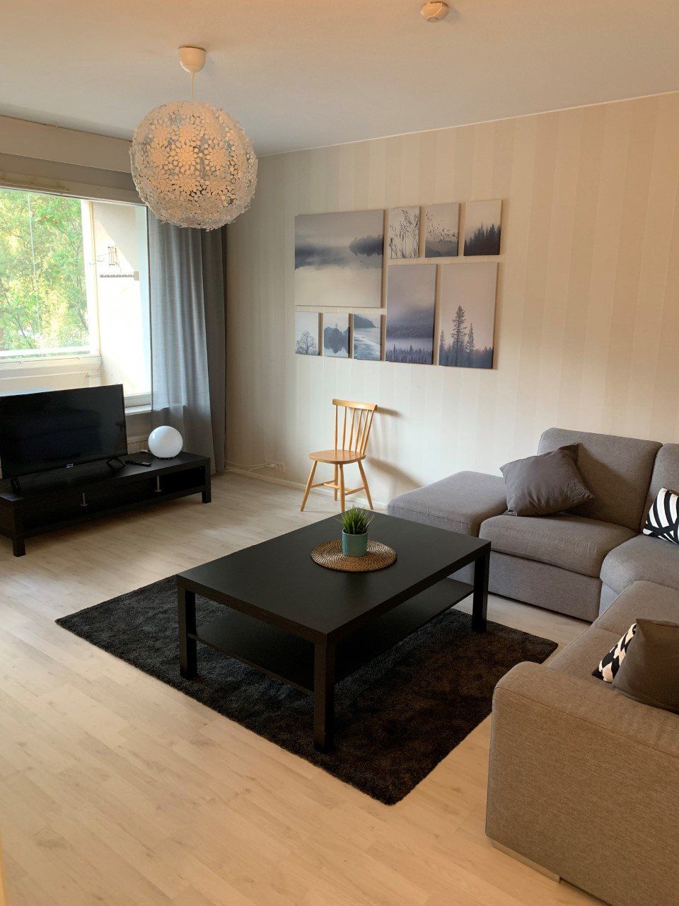 Huoneisto 3 olohuone - Kalustettumajoitus.fi