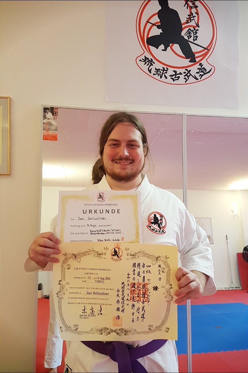 Karate & Kobudo Schule
