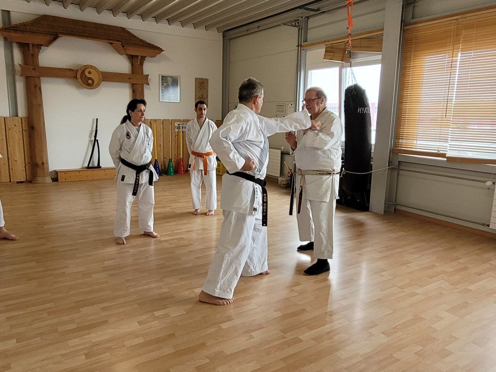 Karate & Kobudo Schule