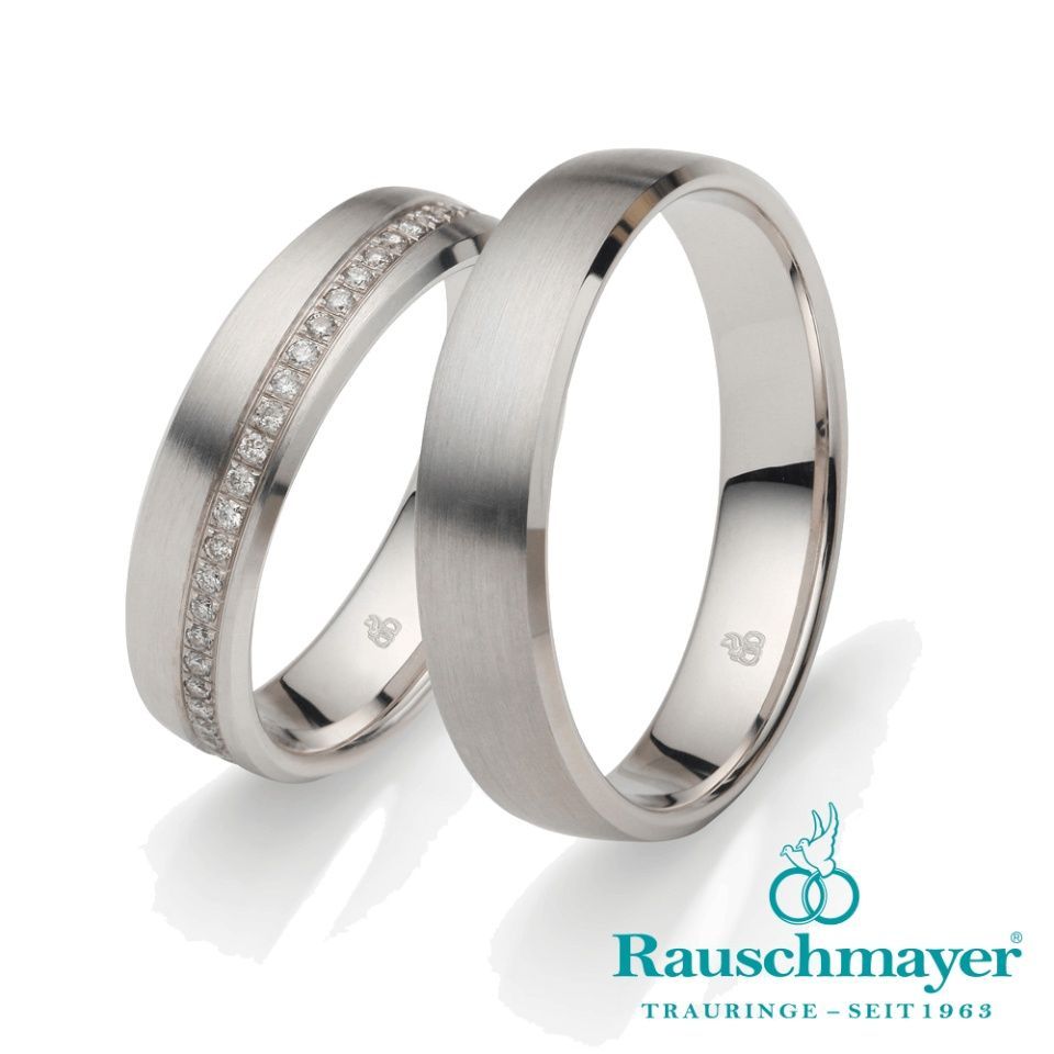 Trauringpaar aus Silber mit Stein von Rauschmayer