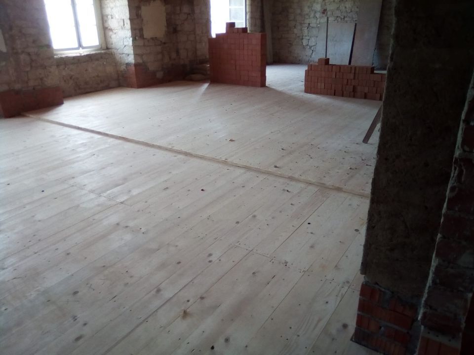 Holzbau Innenausbau Hartmut Bohne – Holzboden