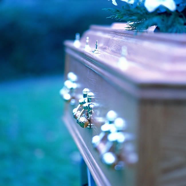 Cercueil vue de prêt