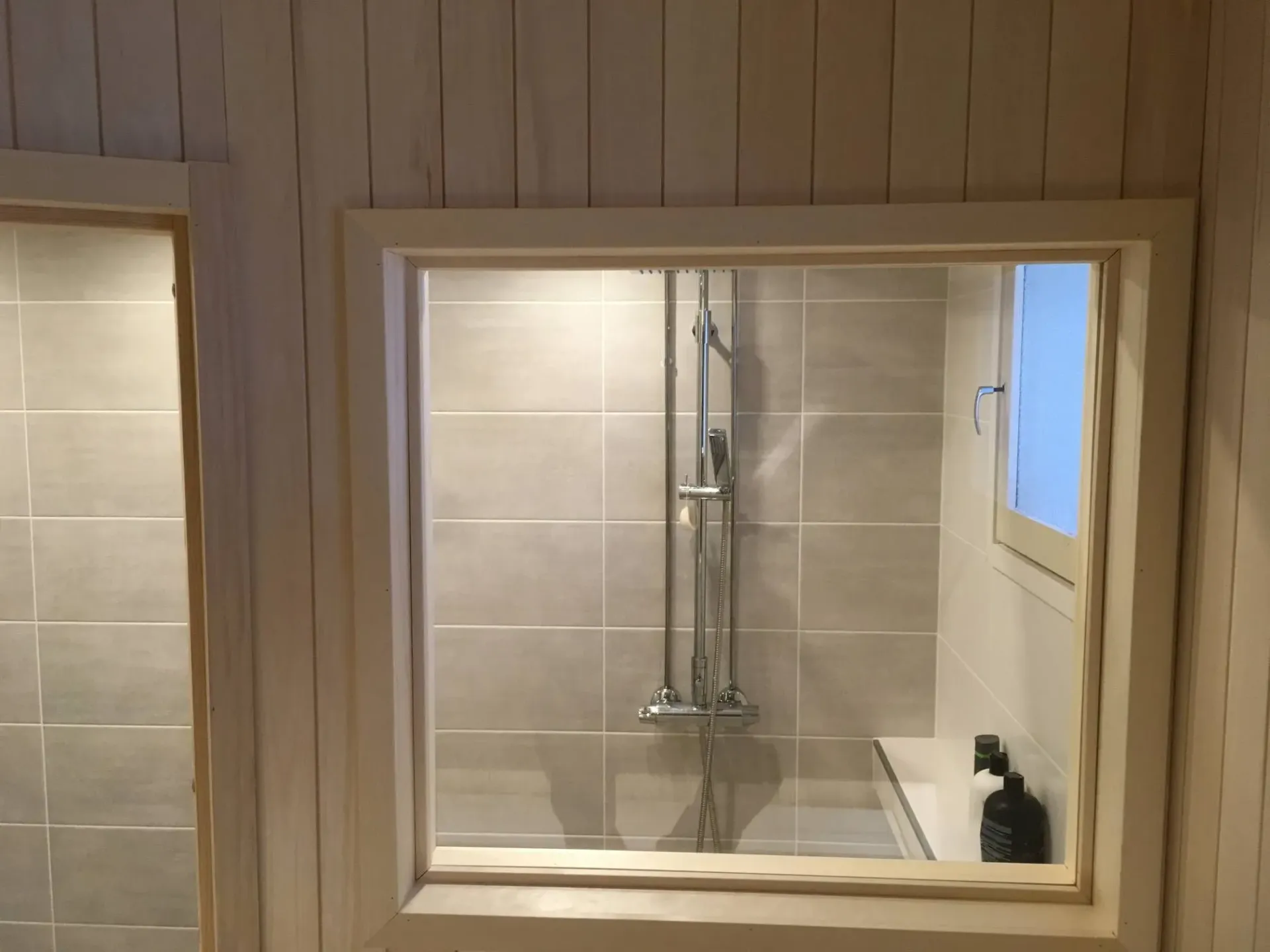 akaanasuntosaneeraus