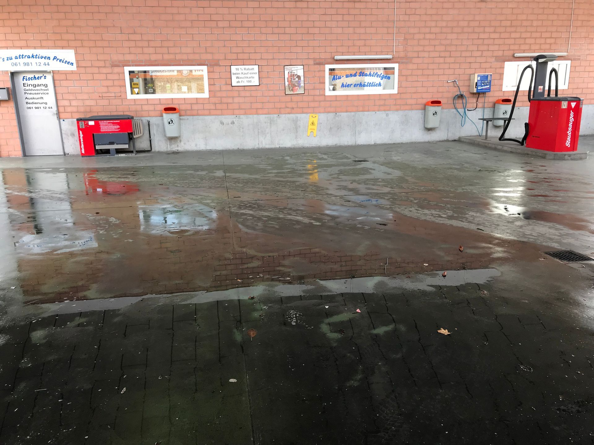 Wasch- und Pneucenter Fischer GmbH