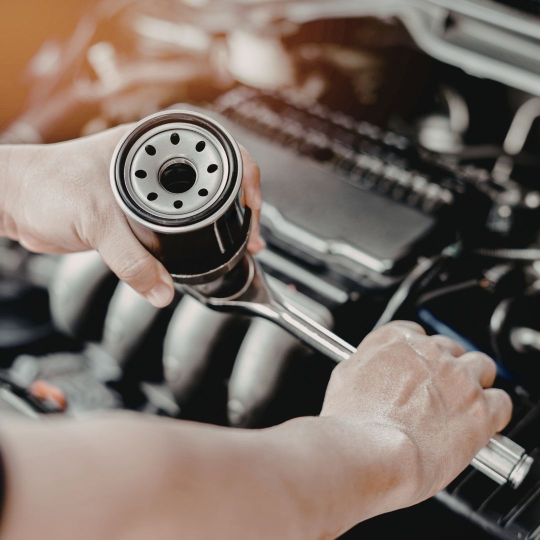 Cambio de filtros de aire, aceite y habitáculo para vehículo