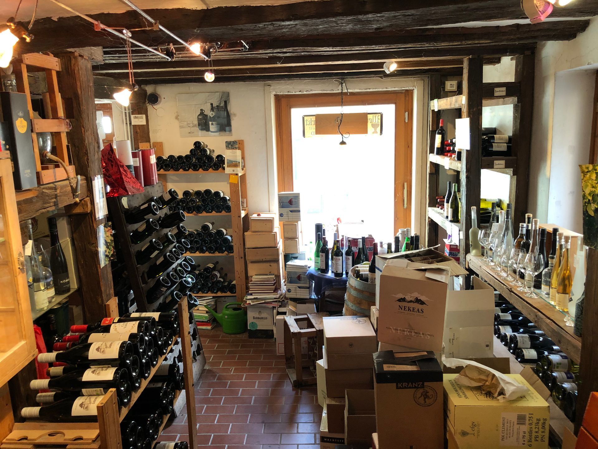 Internationale Rot-, Weiß- und Roséweine