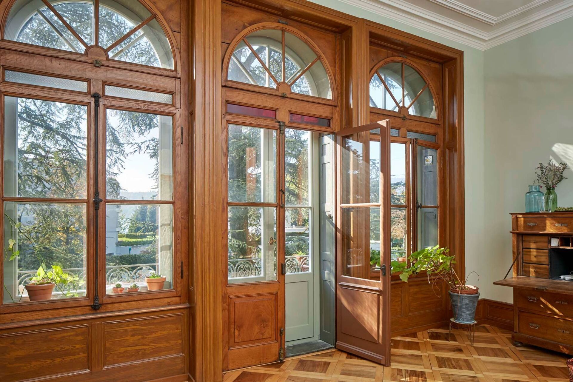 Sanierung und Dachausbau Villa Luzern - Roland Engel Architektur GmbH in Luzern