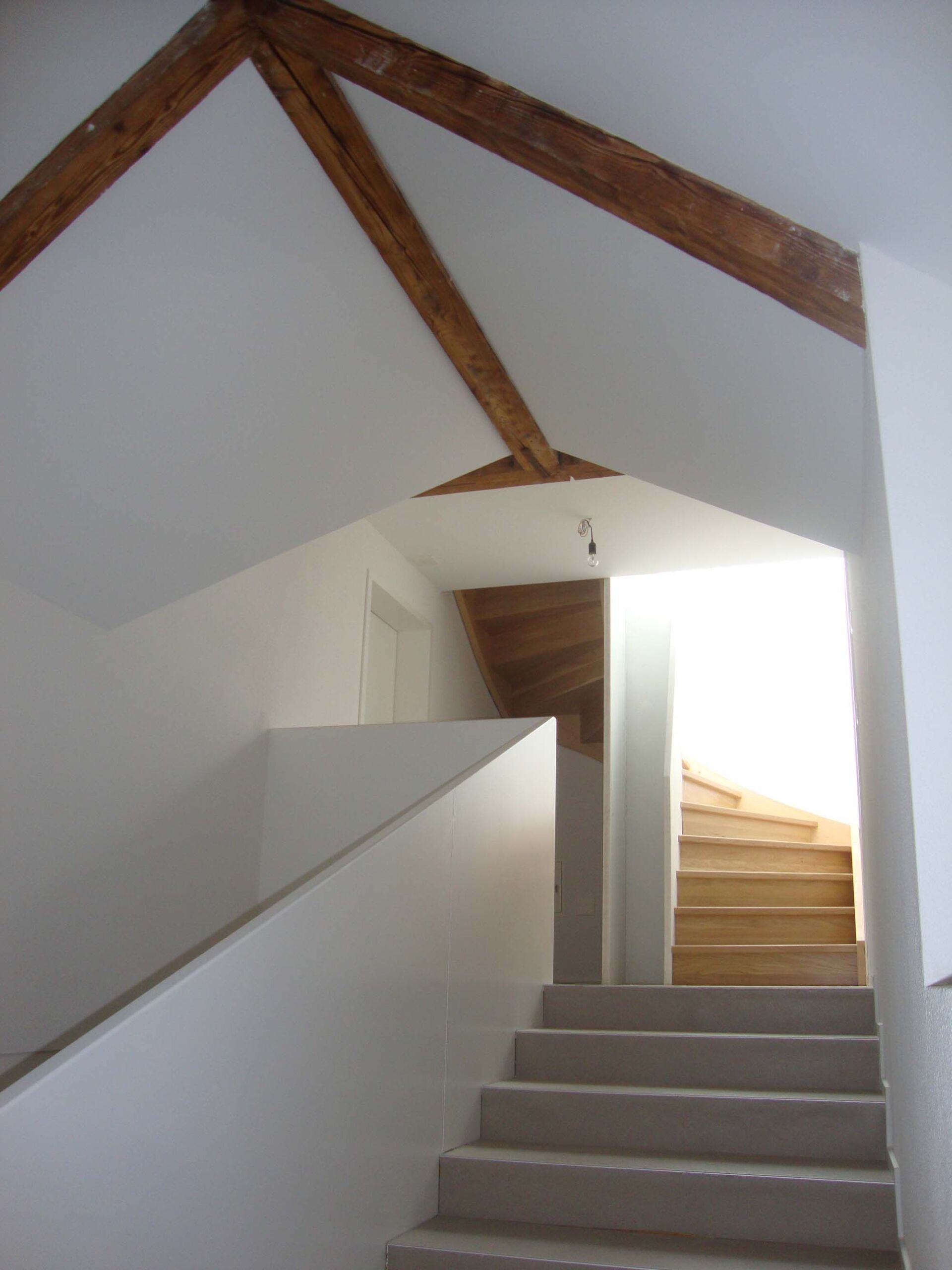 Sanierung und Dachausbau Mehrfamilienhaus Luzern -Roland Engel Architektur GmbH in Luzern