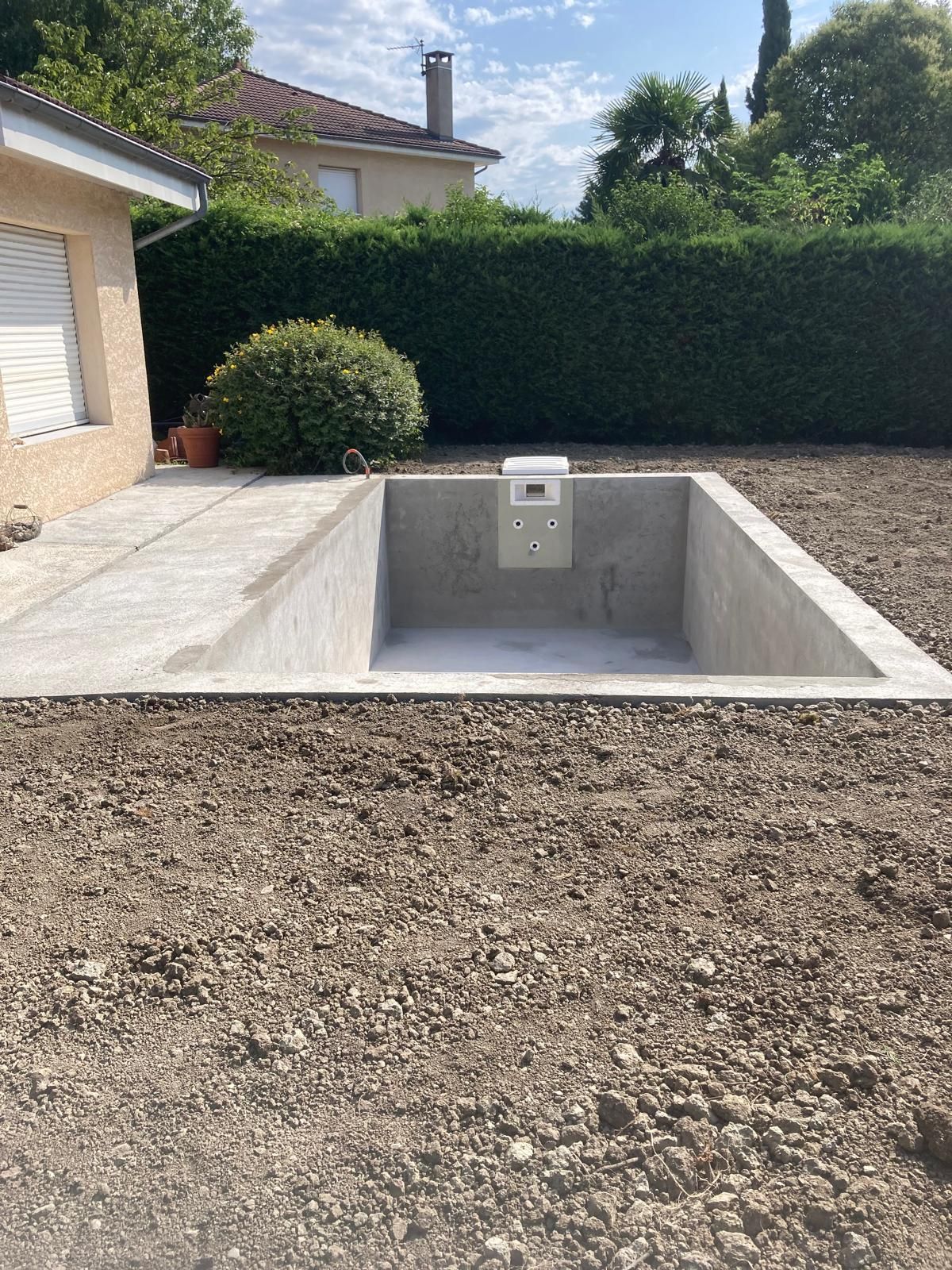 Travaux pour la création d'une piscine