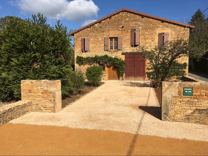 Ravalement de façade à Villefranche-sur-Soâne, Just Frères