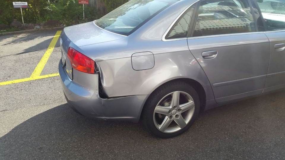 Beschädigte Carrosserie, Carrosserie W. Schoch GmbH