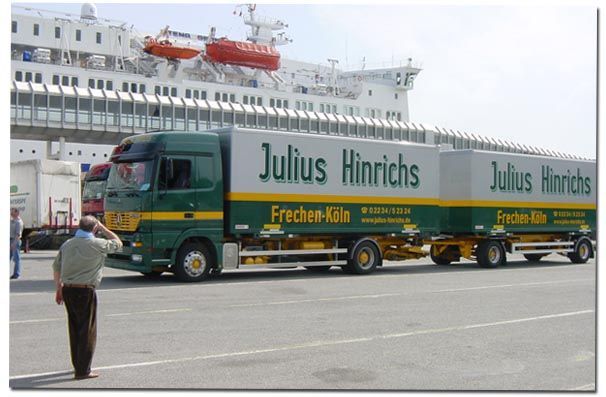 Julius Hinrichs Möbel-Spedition - Umzug und Aufbau