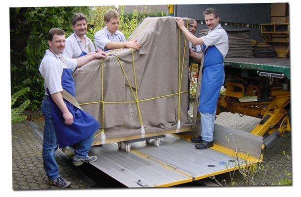 Julius Hinrichs Möbel-Spedition - Umzug und Aufbau