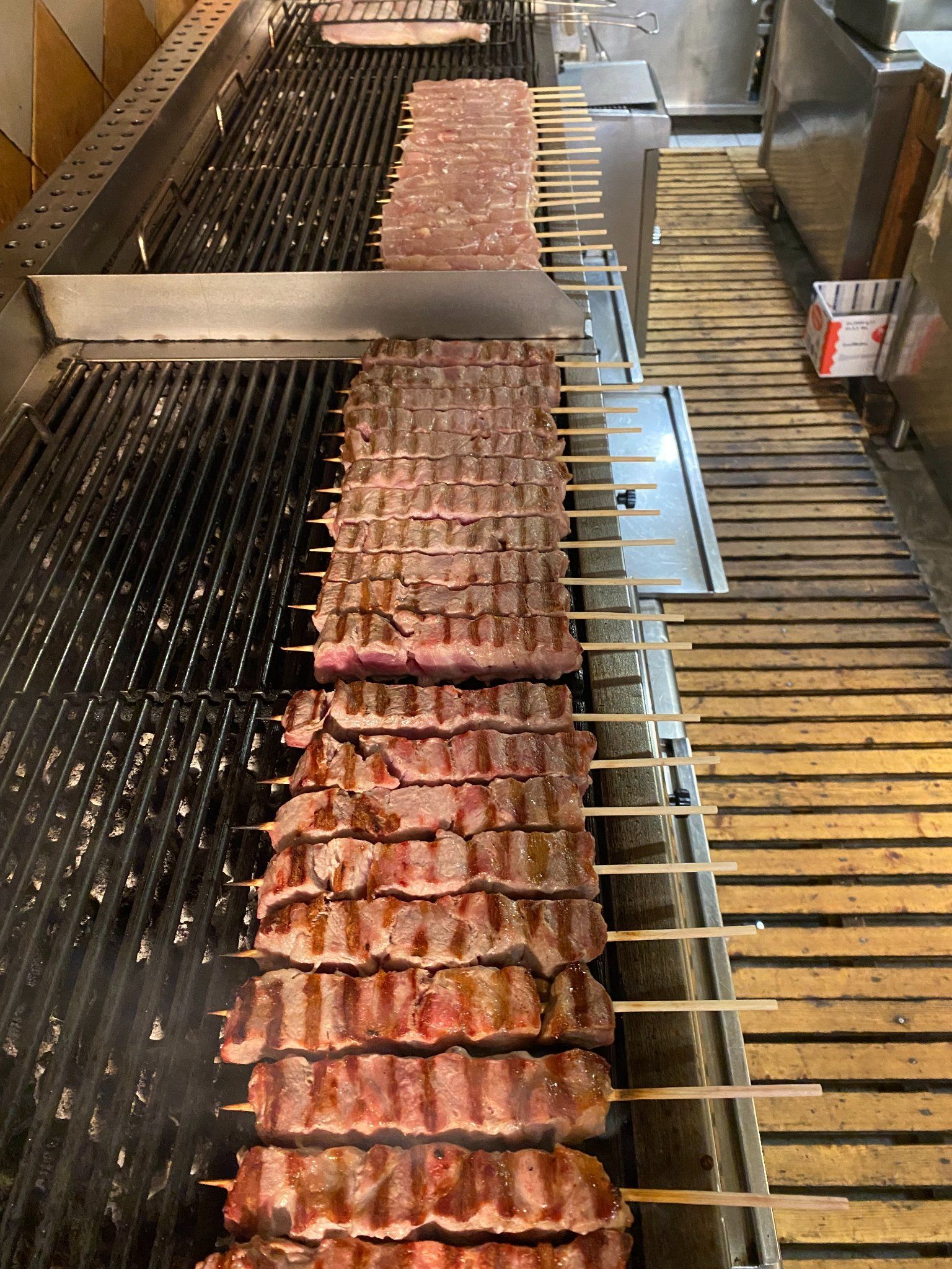 Ψησταριά ΠΑΡΘΕΝΩΝ - ΜΠΑΡΔΗΣ ΔΗΜΗΤΡΙΟΣ