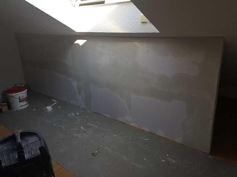 Bearbeitung der Wand