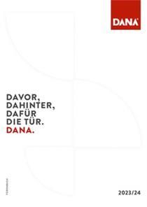 Ein weißes Poster mit einem roten Quadrat und dem Wort „Dana“ darauf.