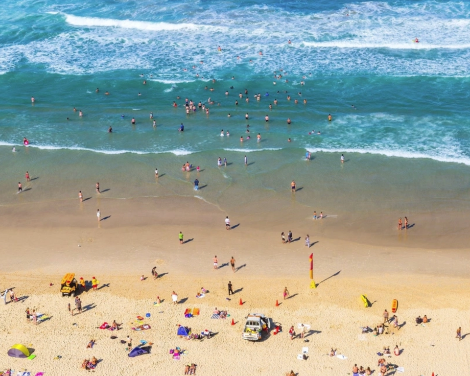 How to Save Money on Your Gold Coast Holiday