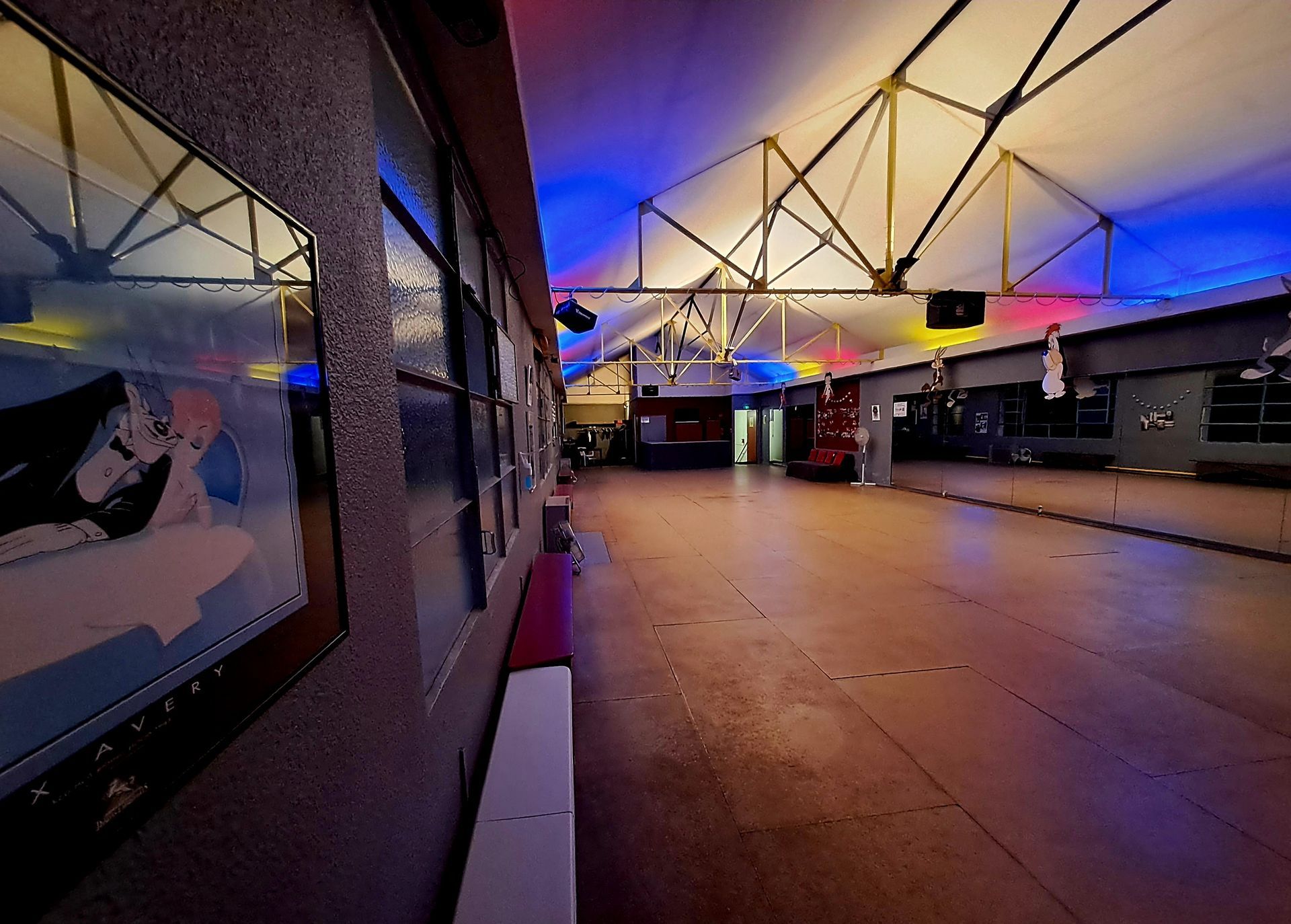 Salle de danse de l’entreprise DanCenter