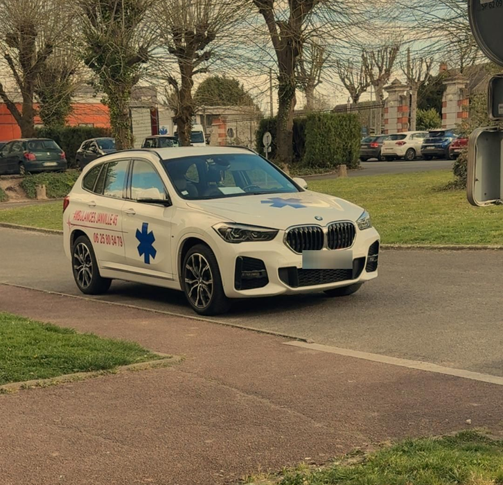 Taxi VSL dans une zone résidentielle