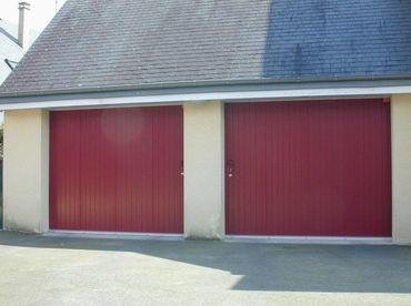 Portes de garage doubles colorées