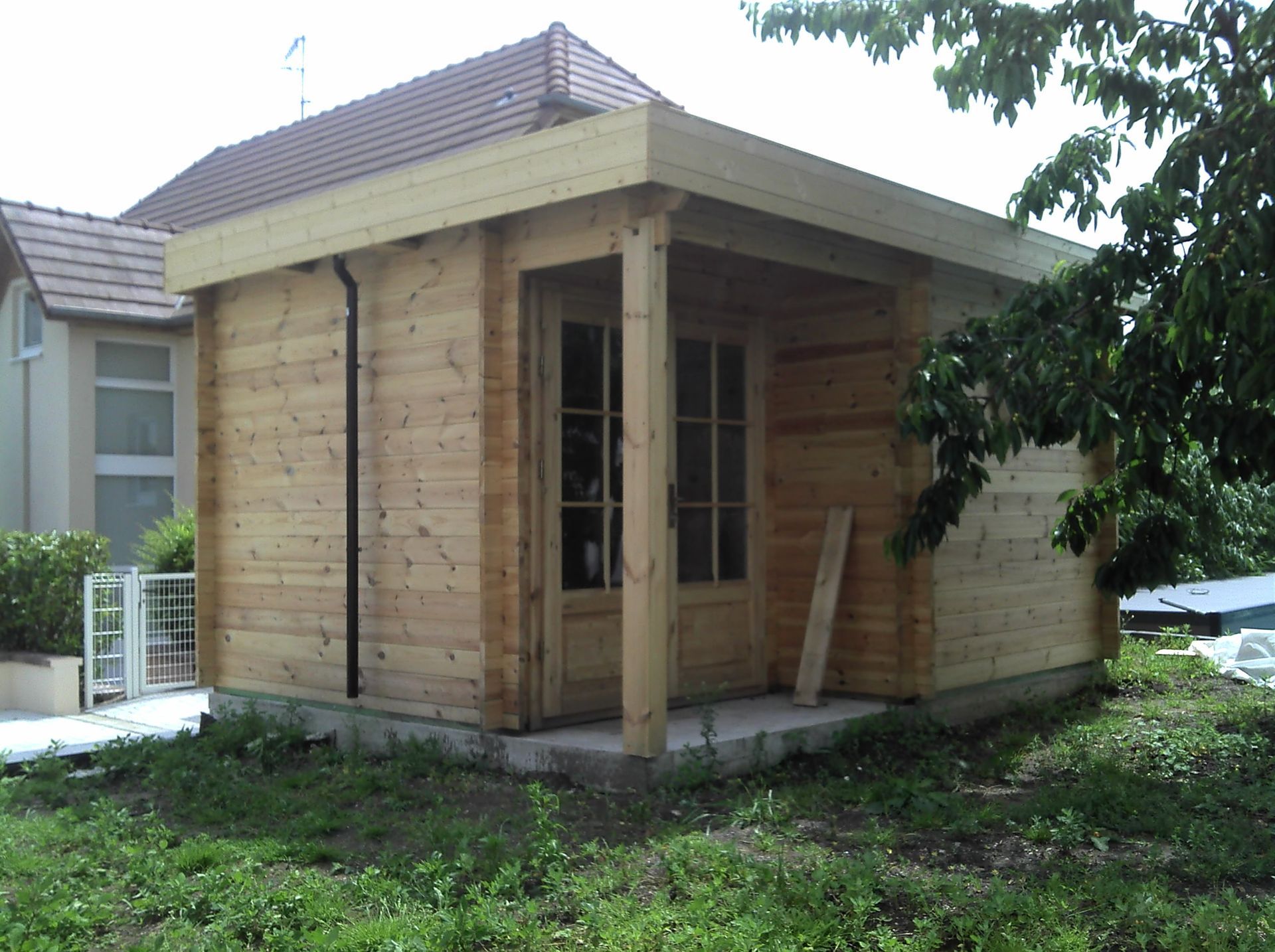 Petit abri de jardin