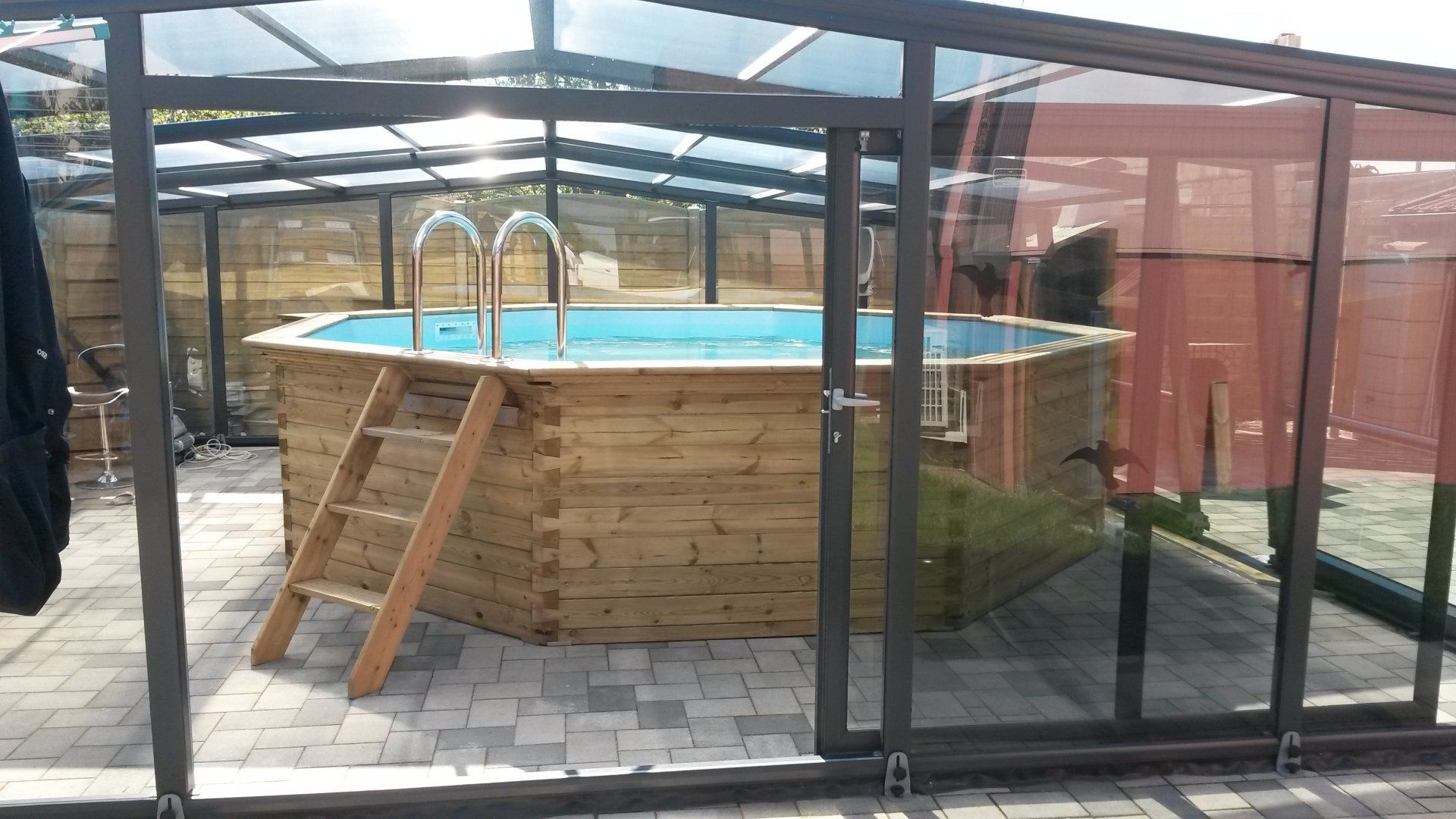 Piscine en bois hors sol