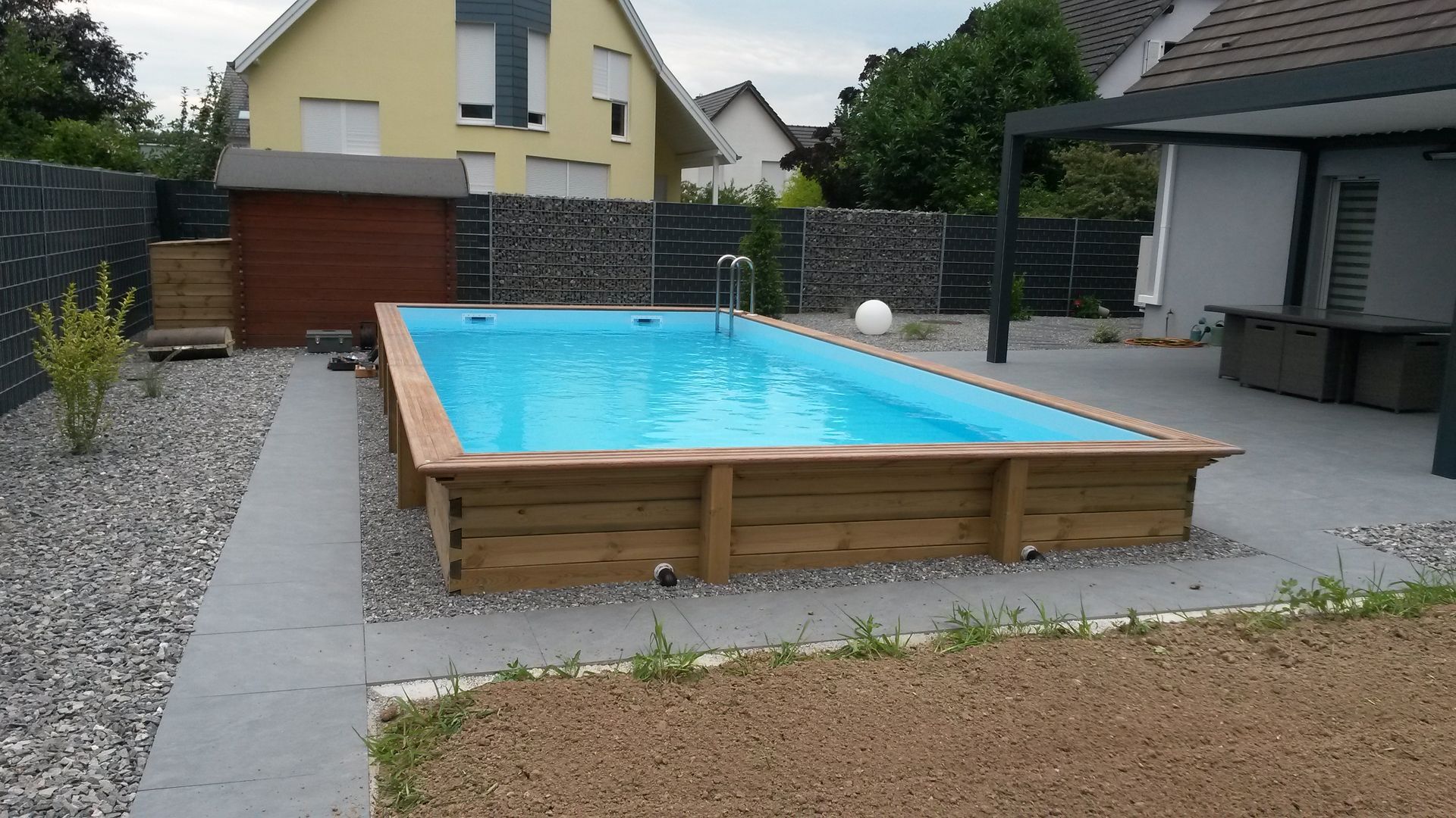 pisicne semi enterrée rectangulaire