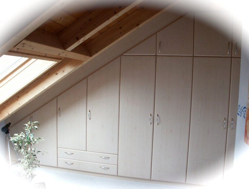 Dachschrank Schräge