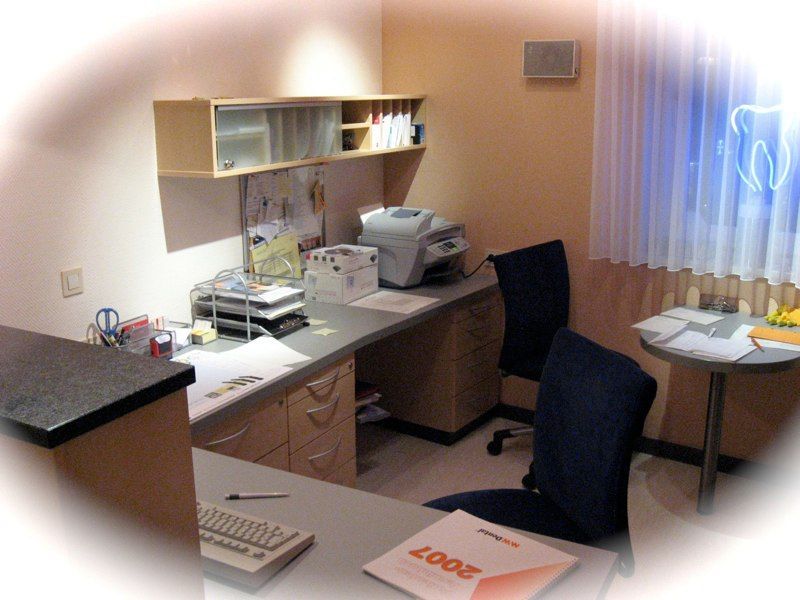 Praxis Empfang Unterteilung