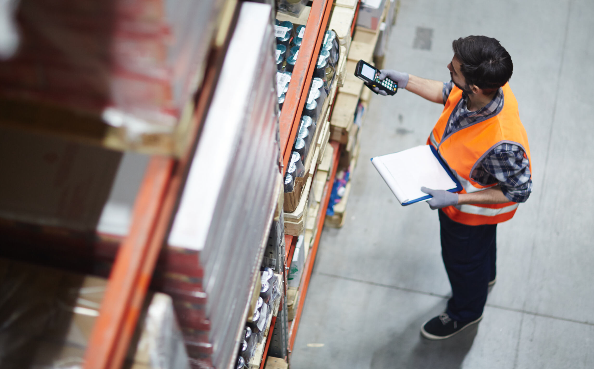 Recepción, almacenaje y expedición bajo sistema FIFO Y FEFO