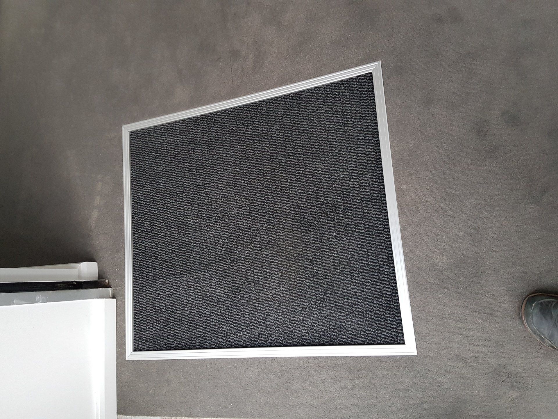 Tapis d'accueil noir