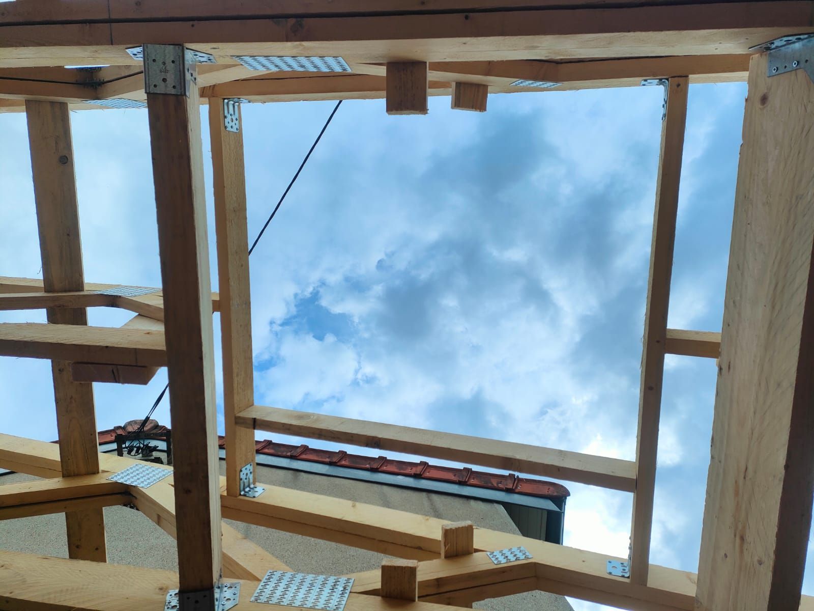 Chevêtre pour l'installation de fenêtre de toit