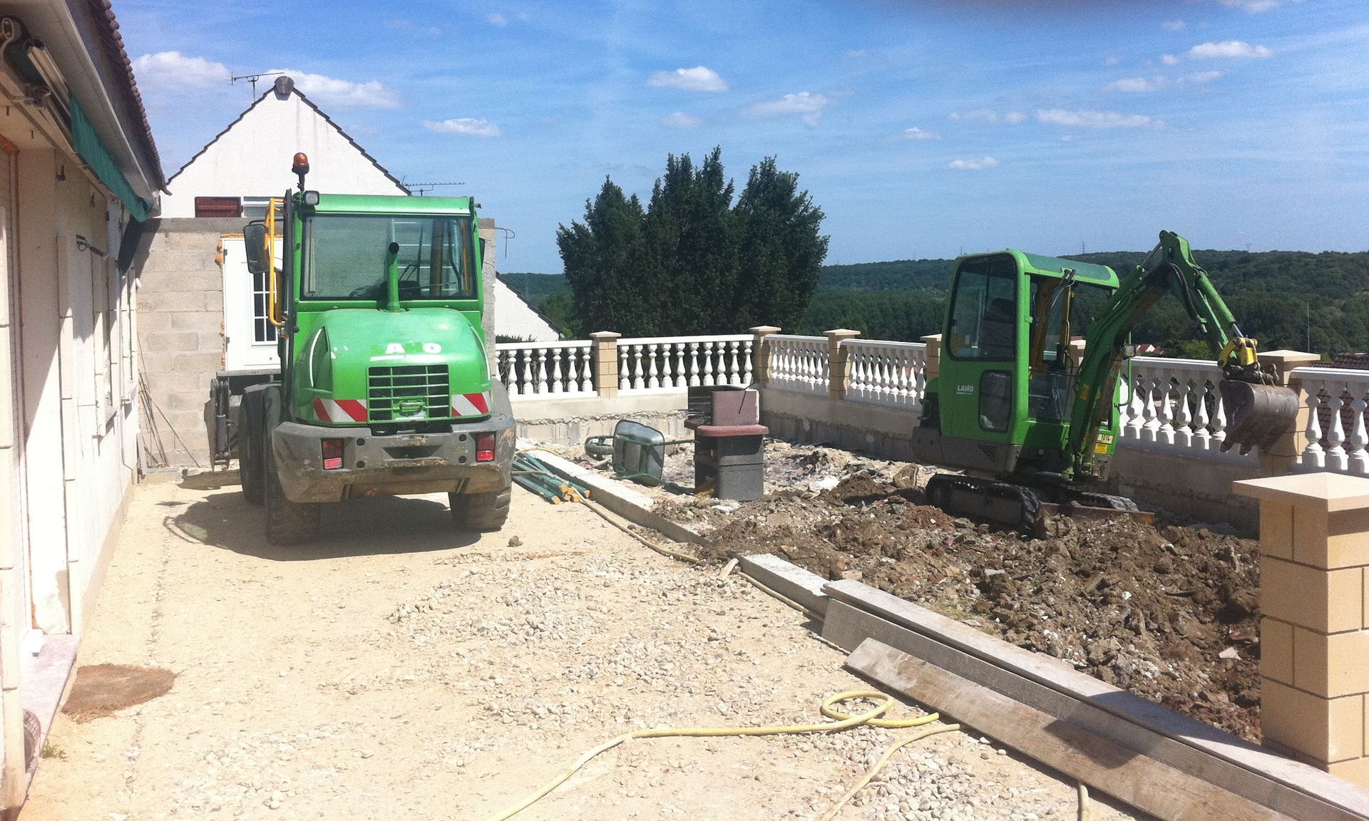 Travaux de terrassement pour une terrasse
