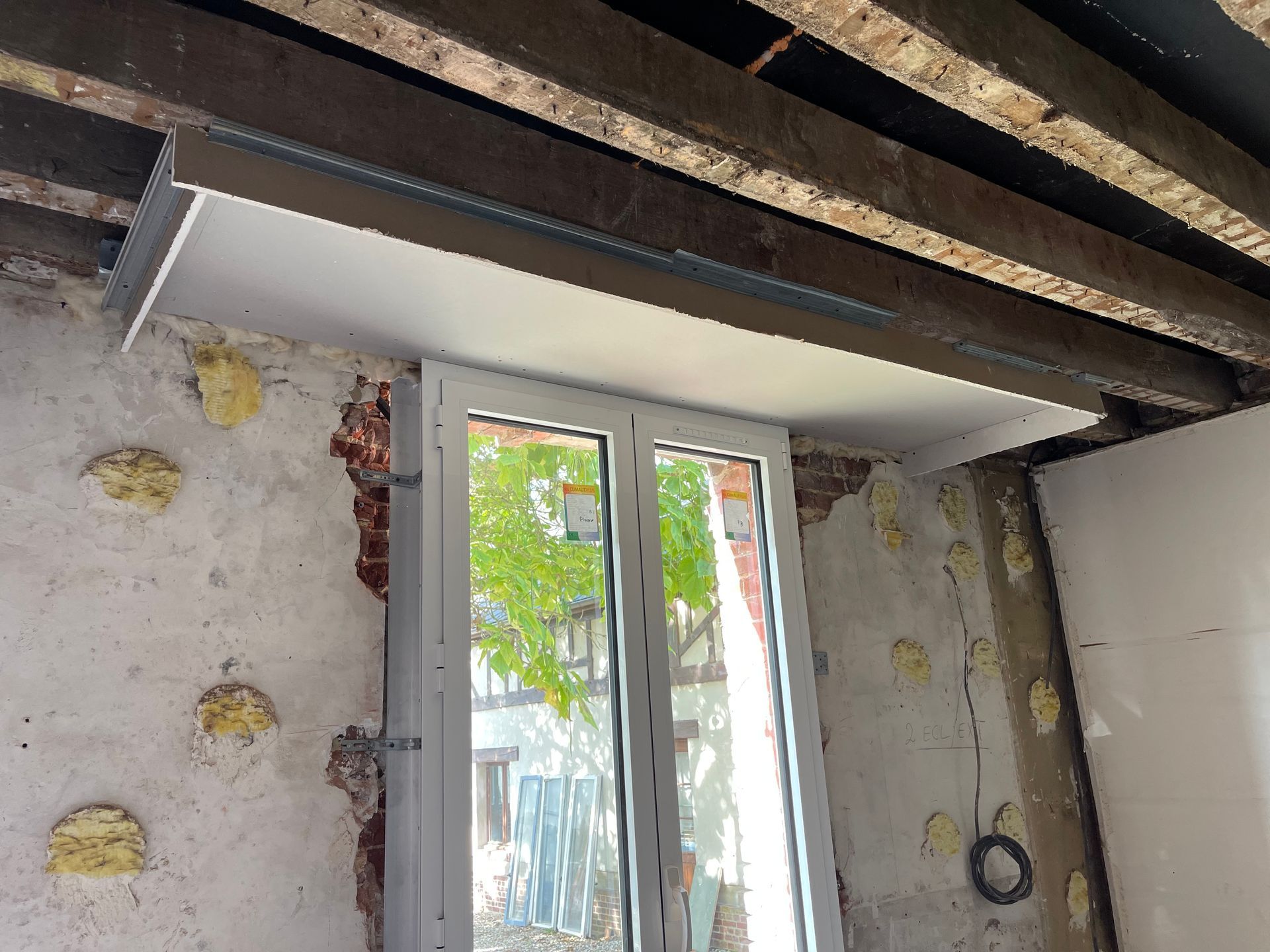 Pose d'une fenêtre en PVC