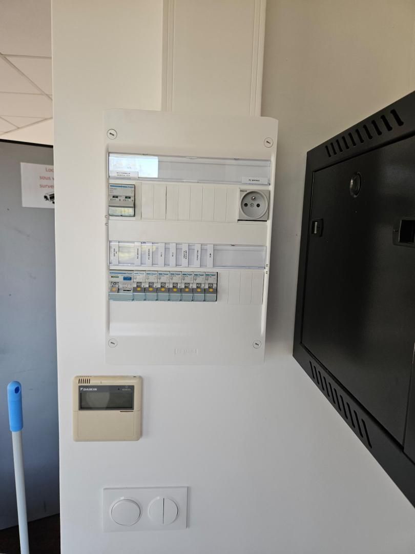 Pose de tableau d'électricité