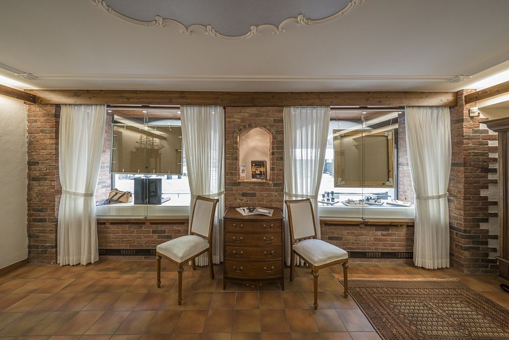 Uhrengeschäft - Le CaUhrengeschäft - Le Cadeau - Stein am Rheindeau - Stein am Rhein