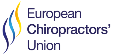 Das Logo der Europäischen Chiropraktiker-Union, bestehend aus drei vertikalen, flammenartigen Schwüngen in Blau, Türkis und Gelb.