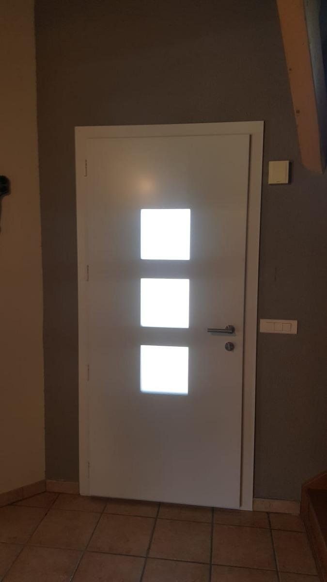 Porte aluminium monobloc Draillant vue intérieure