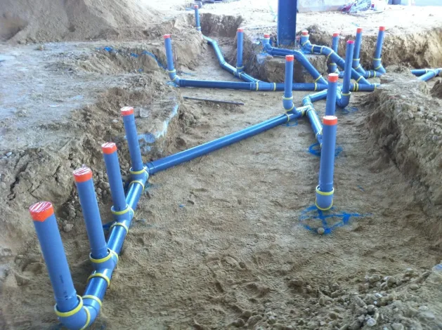 Installation de canalisations pour l'assainissement