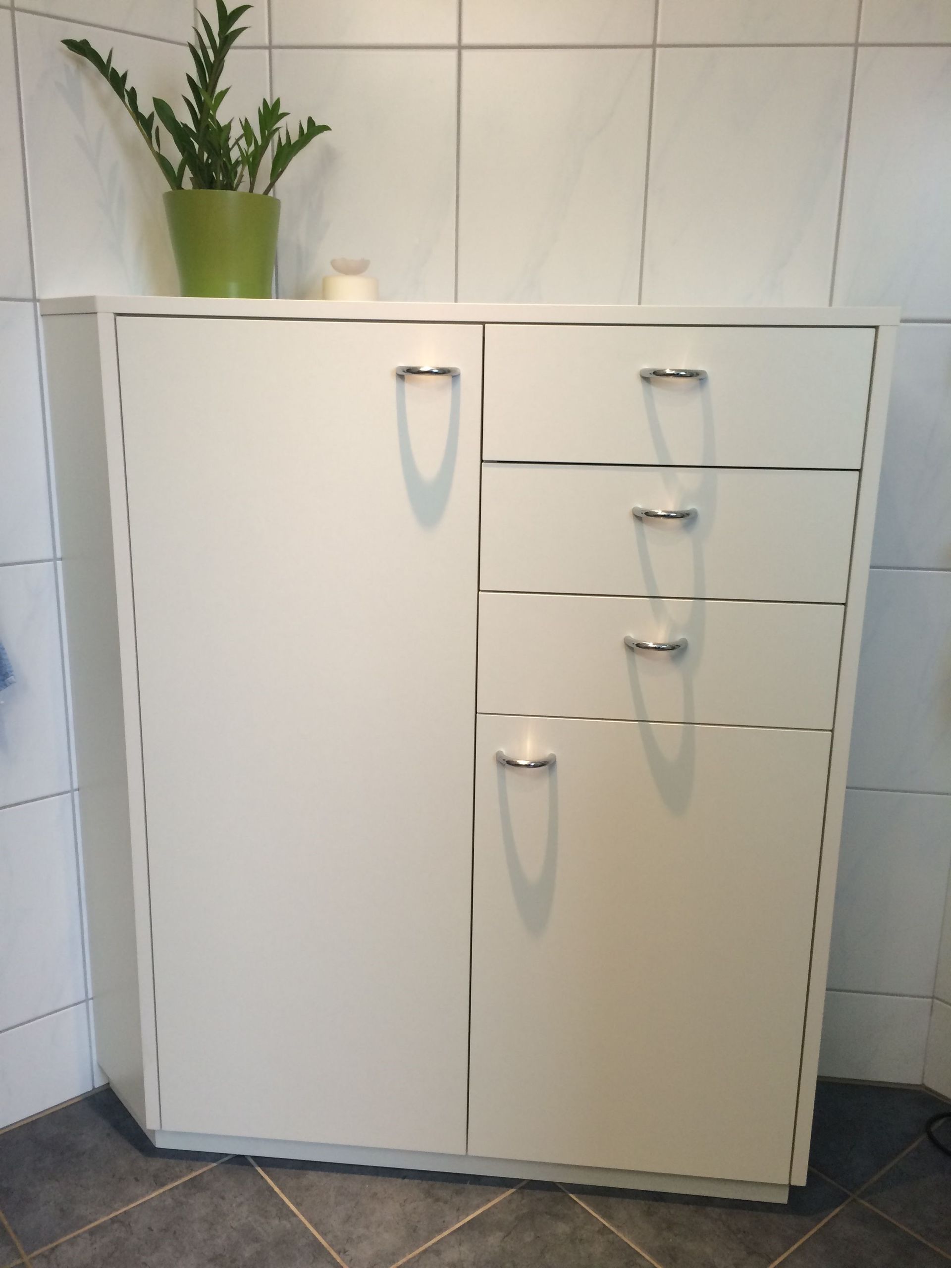 Kommode - Schreinerei Telle AG