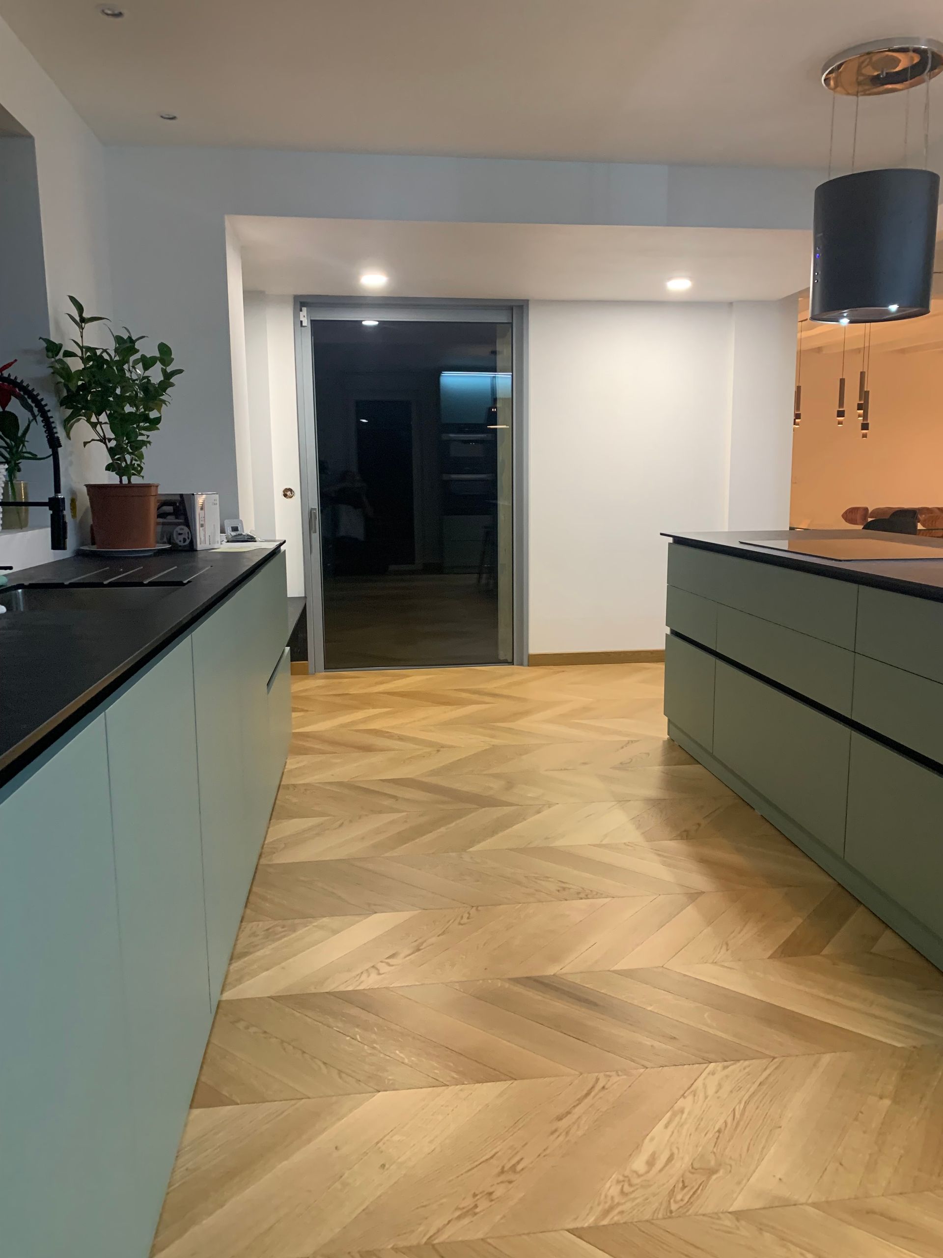 Enfilade de meubles dans une cuisine