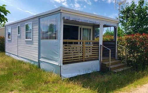 Mobil home avec terrasse 