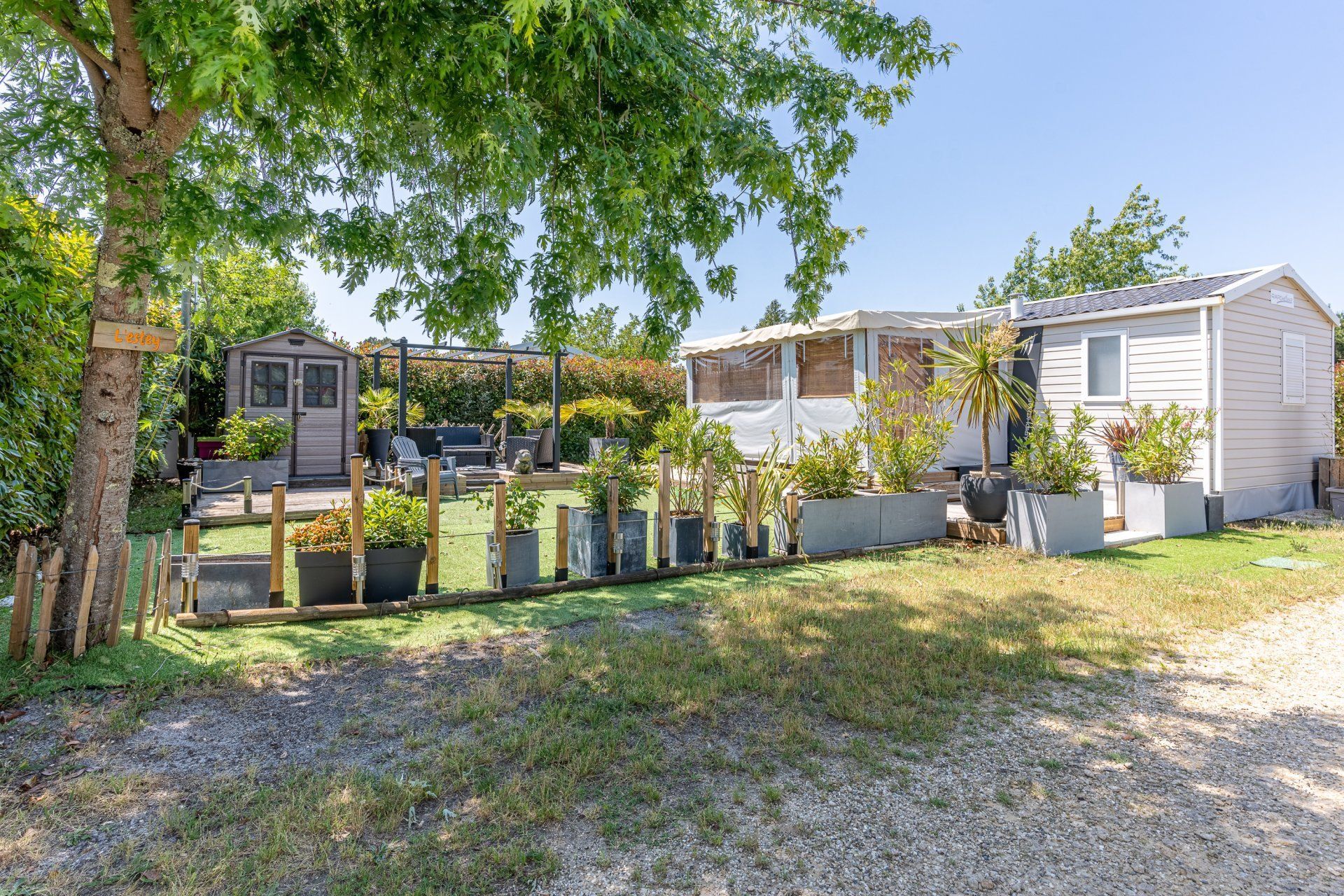 Mobil home avec du terrain