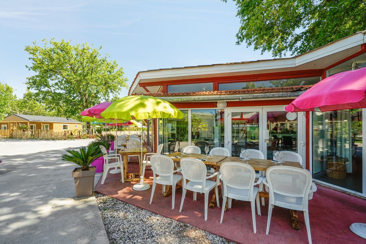 Façade du restaurant du camping