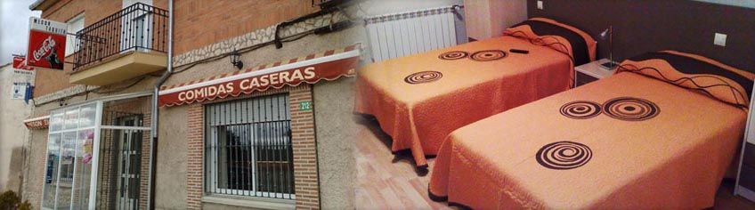 Un collage de dos fotografías de un edificio y una cama.