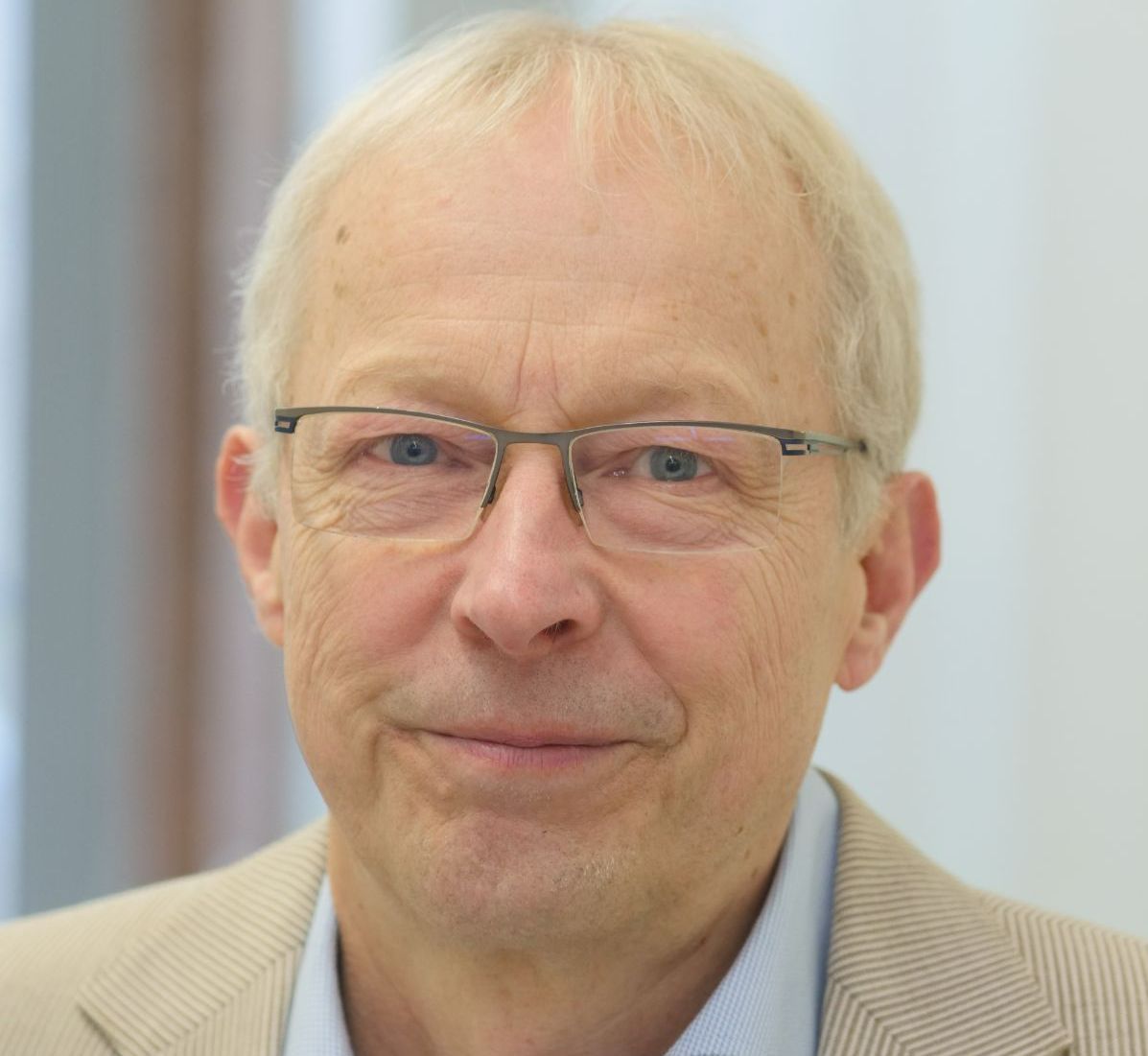 Dr. rer. nat Jürgen Mertsching
